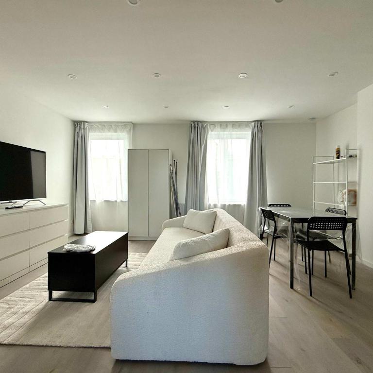 Romantic City-View Hideaway for 4 in Boulogne - Appartamento - 12