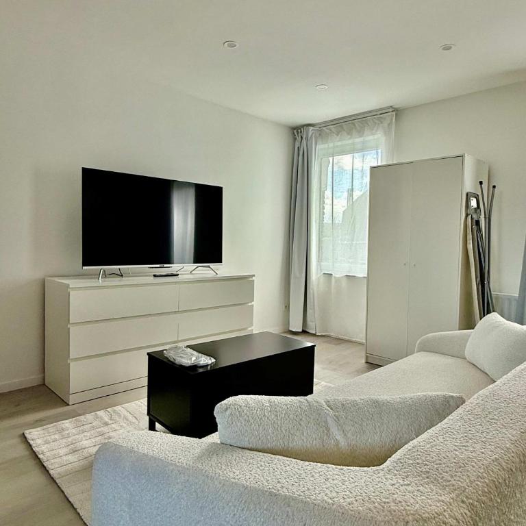 Romantic City-View Hideaway for 4 in Boulogne - Appartamento - 18