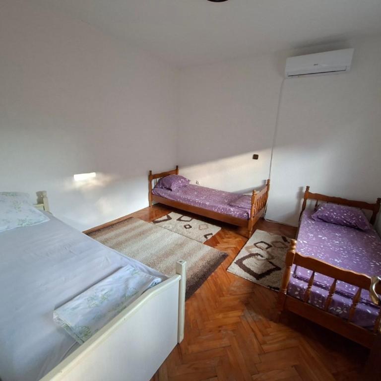 Mareza - One-Bedroom Apartment - 5