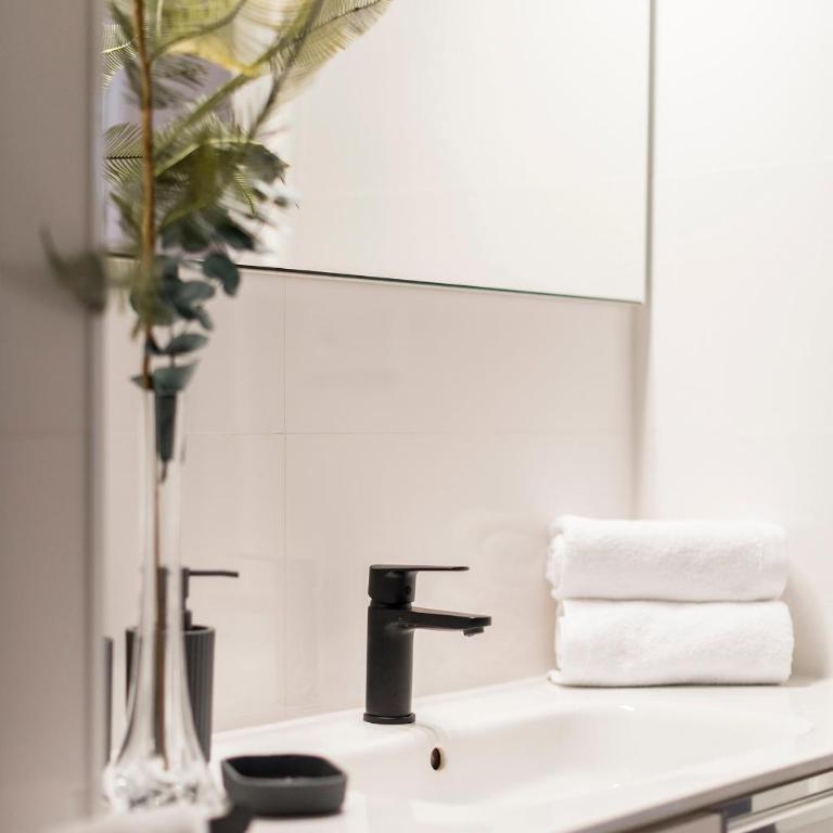 Bravo Murillo by SkyKey - Apartment - 43