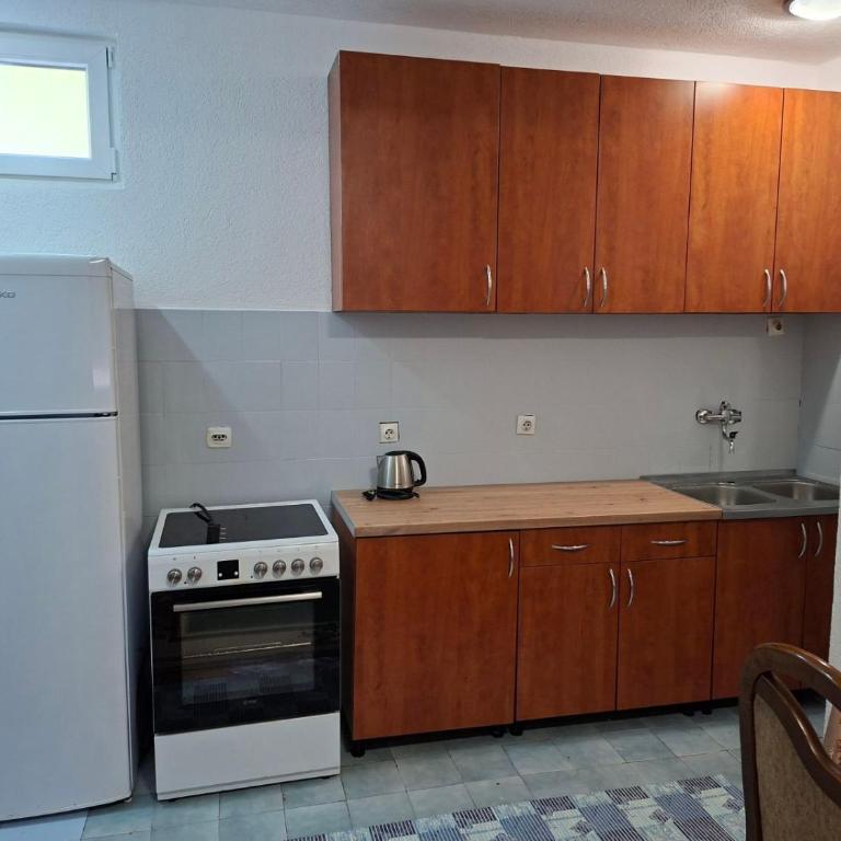 Mareza - One-Bedroom Apartment - 8