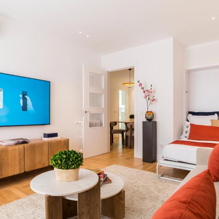 Bravo Murillo by SkyKey - Apartment - 54