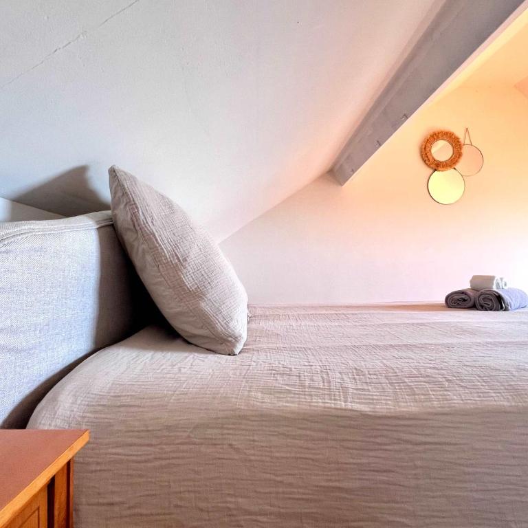 Cosy haven in Milan For 4 people - Apartment - 26