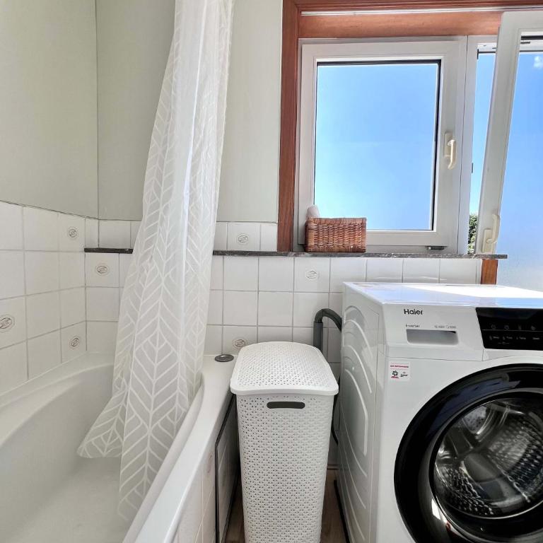 Cosy haven in Milan For 4 people - Apartment - 51