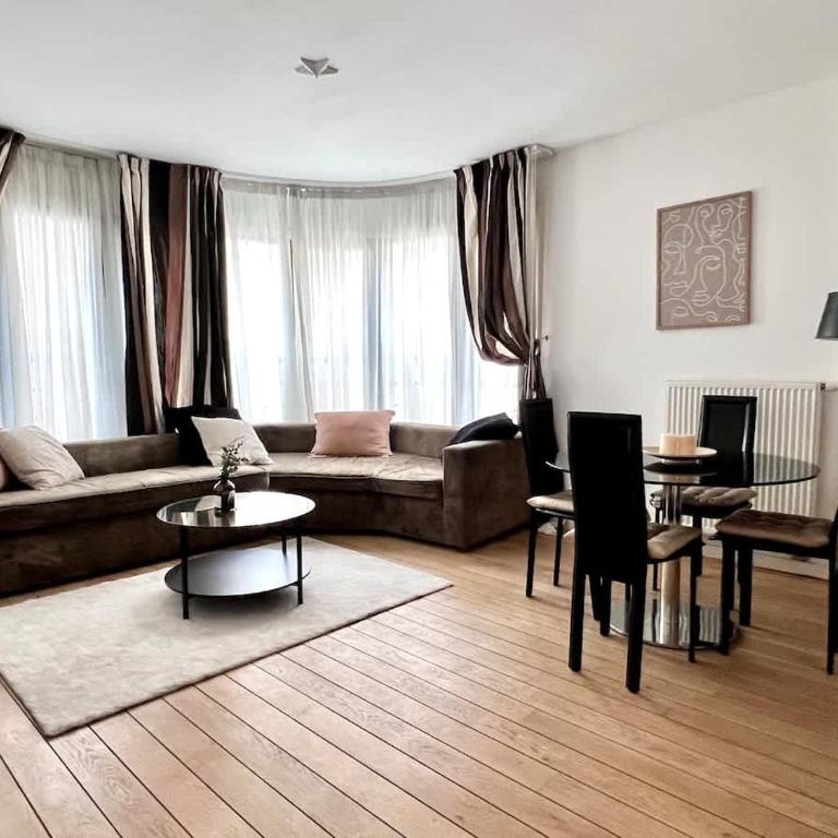 Modern Apartment for 4 Near train station - Appartamento - 3