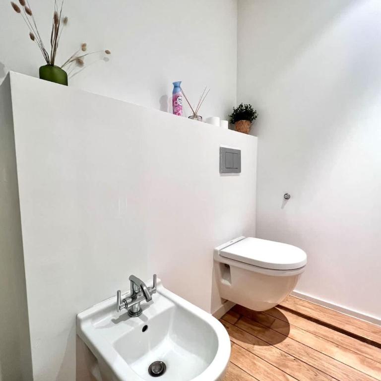 Modern Apartment for 4 Near train station - Appartamento - 29