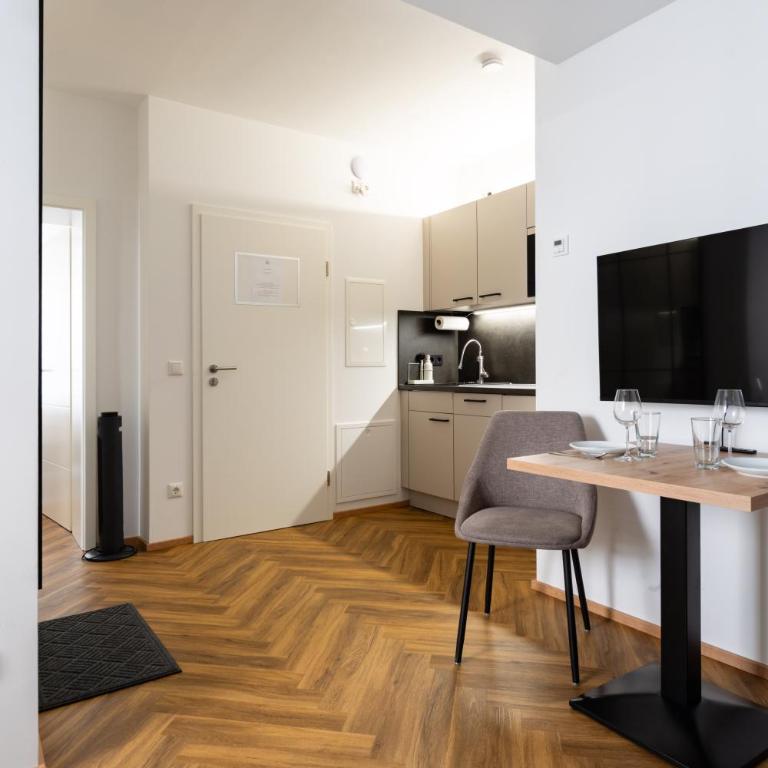 Stilvolles 2-Zimmer Apartments nahe U-Bahn und Stadtpark - mit Parken - Appartamento con 1 Camera da Letto - 12