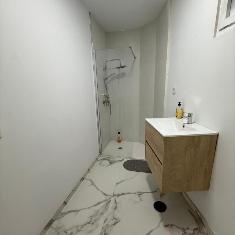 Pachon Room - Double Room with Private Bathroom - 2