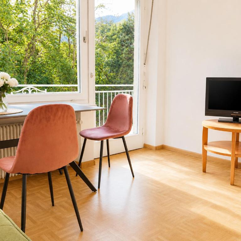 Meran Garden Retreat - Appartamento con Vista e Balcone - 2