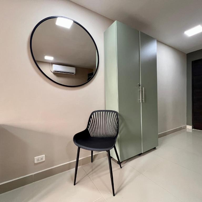 Apartaloft Premium Vista a la Ciudad y al Metro Parque Berrío - One-Bedroom Apartment - 4