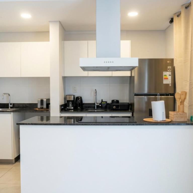 Moderno departamento de 1 habitación, con estacionamiento - One-Bedroom Apartment - 9