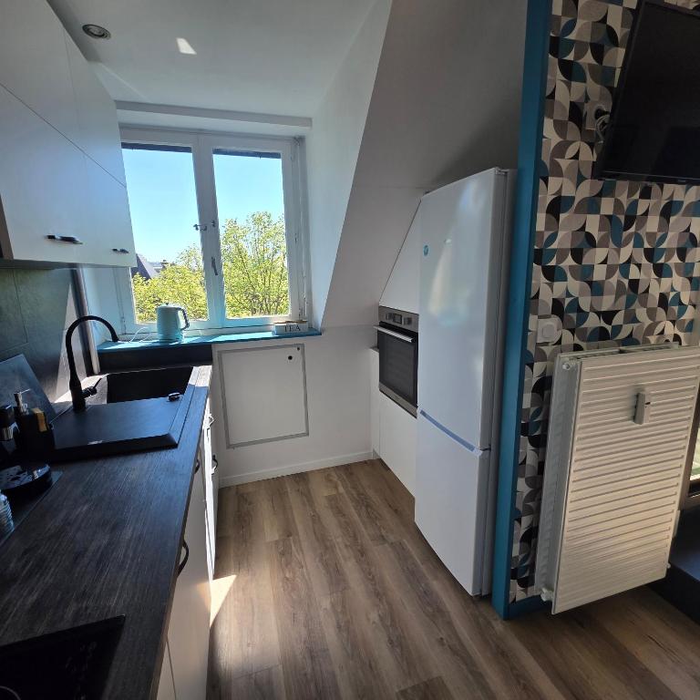 Chez KARINE T4 Terrasse HYPER CENTRE VILLE Wifi Parking - Apartamento con terraza - 12