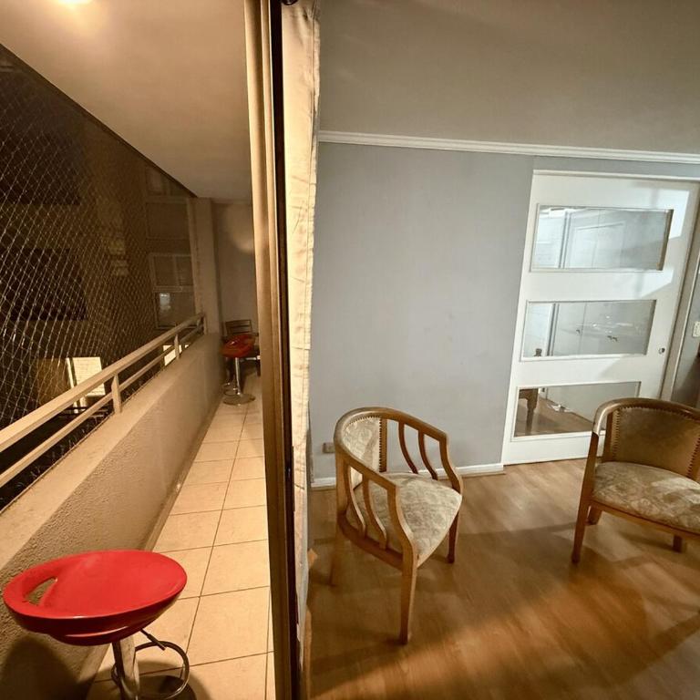 Well-equipped apartment - Wi-Fi - Balcony - Steps from the Metro - One-Bedroom Apartment - 3