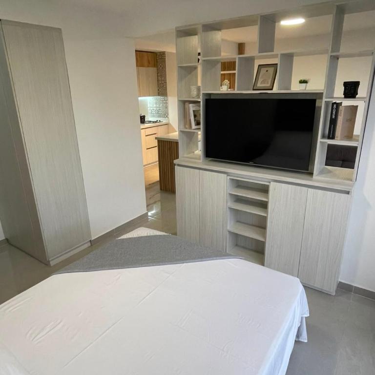 Apartamento moderno y acogedor - One-Bedroom Apartment - 10