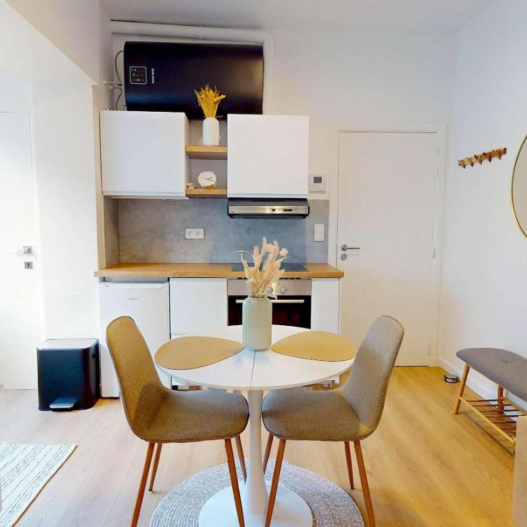 studio center Naple with large balcony for 2people - Appartamento - 9