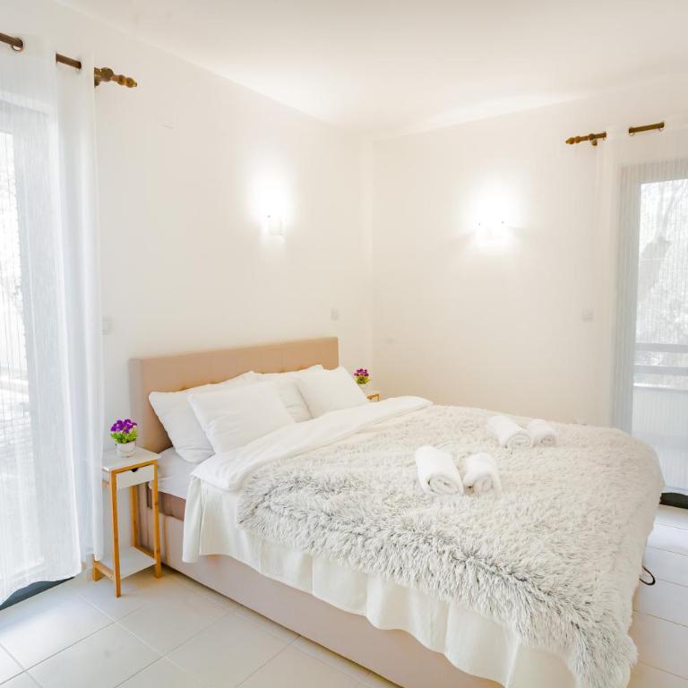 Gregovic Family Apartments - One-Bedroom Apartment with Garden View ( 4 Adults ) - 8