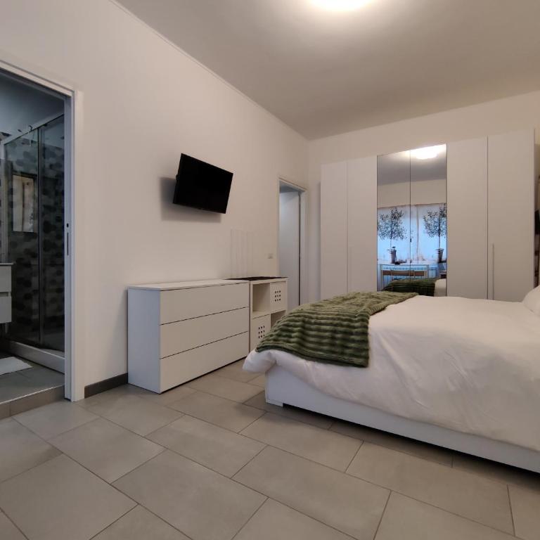 Casa degli Ulivi | 2 Bagni, Mare & Stazione - One-Bedroom Apartment - 20