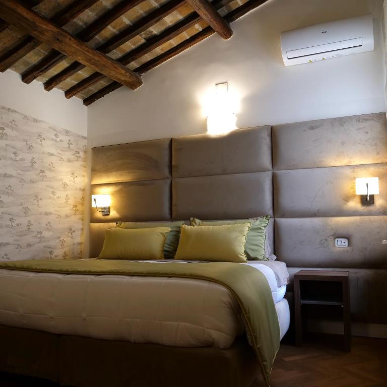 Helmirage Luxury Trevi - Camera Quadrupla Premium - 5