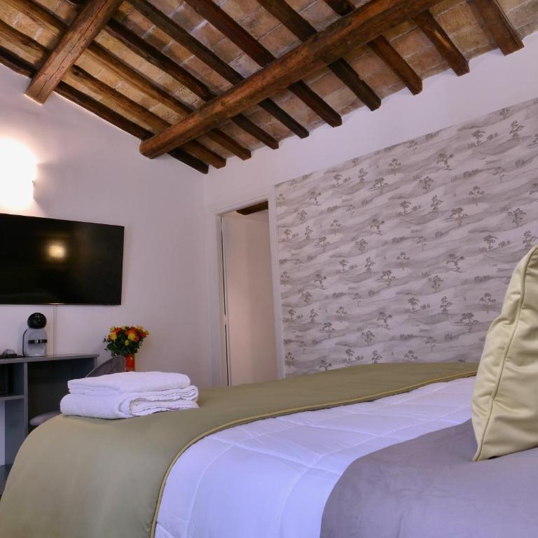 Helmirage Luxury Trevi - Camera Quadrupla Premium - 4