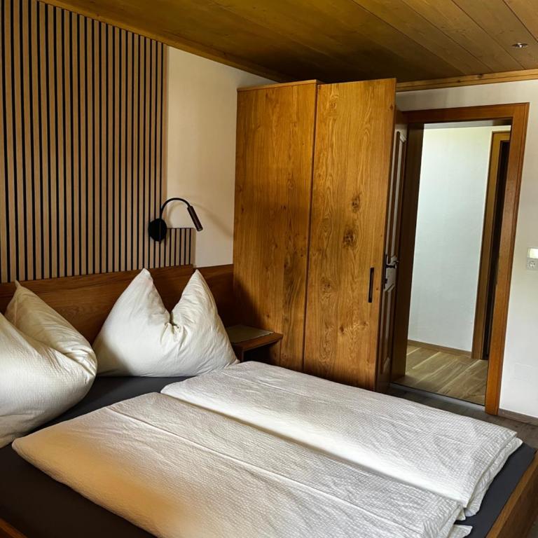 Wirtshäusl Maria Alm - Apartment mit 2 Schlafzimmern und Dusche - 2