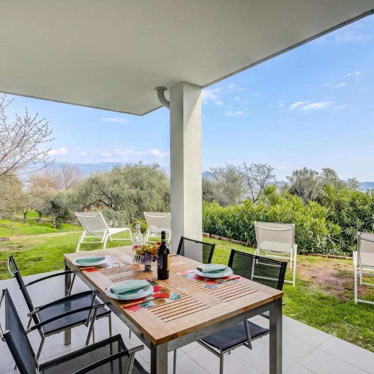 Casa Oleandri With Pool And Lake View - Appartamento con Vista Lago - 2