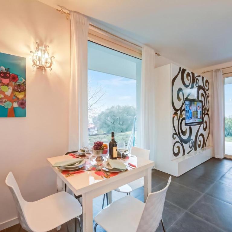 Casa Oleandri With Pool And Lake View - Appartamento con Vista Lago - 3