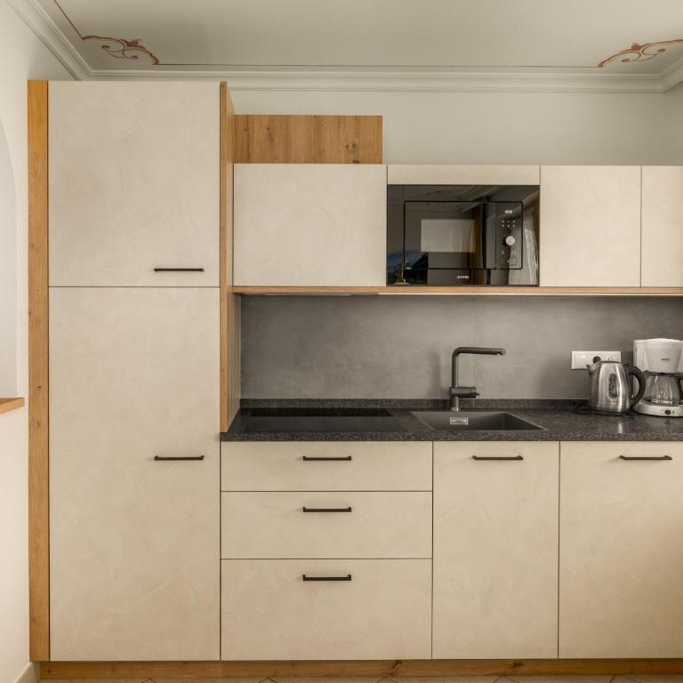 Residence Diana Apartment 103 - Apartamento Superior de 1 dormitorio con balcón - 16