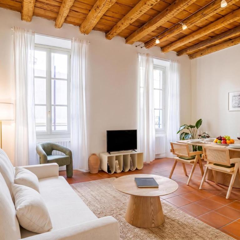 Corte Maxima - One-Bedroom Apartment with Balcony - 3