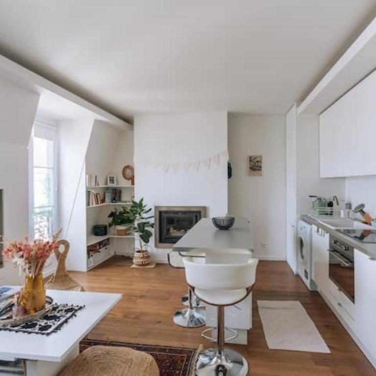 Cozy 1BD Apart for 2-RépubliqueCanal Saint Martin - Appartement - 34
