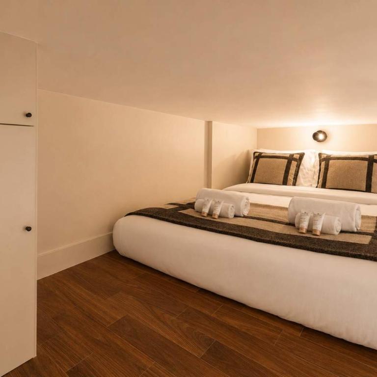 Renovated studio with mezzanine in Le Marais - Studio - 2