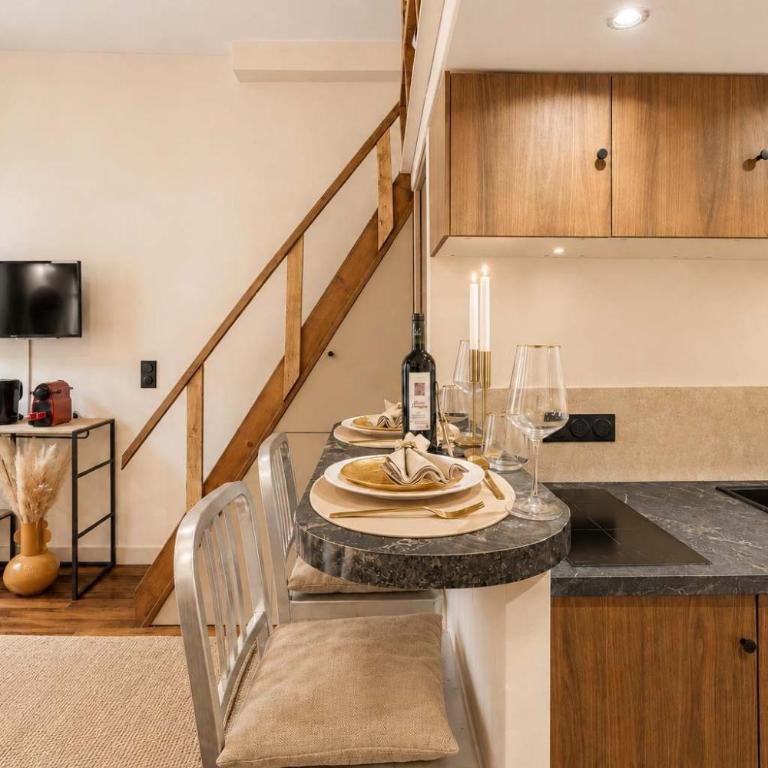 Renovated studio with mezzanine in Le Marais - Studio - 32
