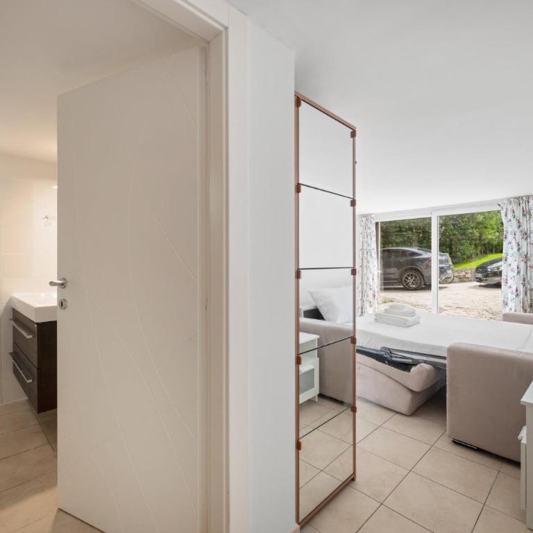 VILLA RECKINA havre de paix avec piscine et jardin - Maison 4 Chambres - 42