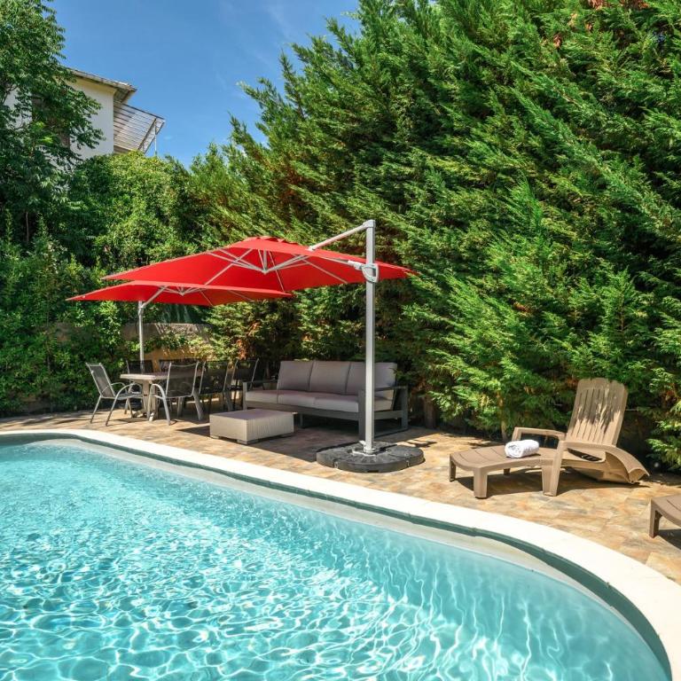 VILLA RECKINA havre de paix avec piscine et jardin - Maison 4 Chambres - 12