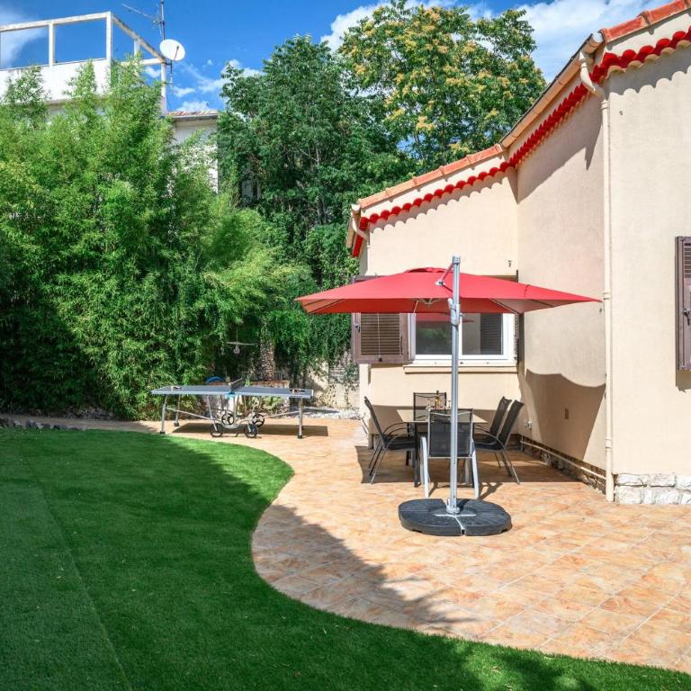 VILLA RECKINA havre de paix avec piscine et jardin - Maison 4 Chambres - 74