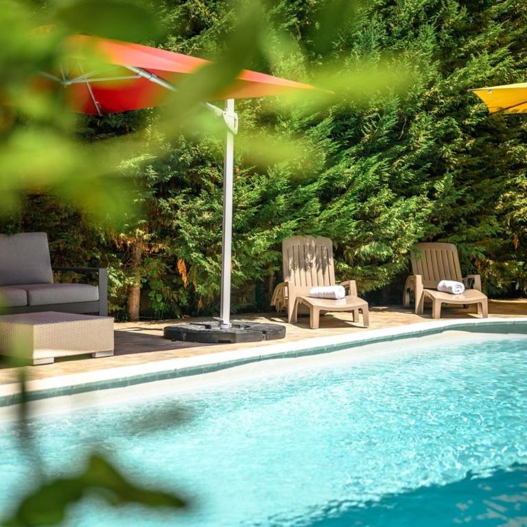 VILLA RECKINA havre de paix avec piscine et jardin - Maison 4 Chambres - 68