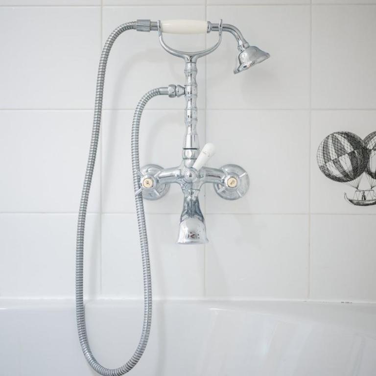 VILLA RECKINA havre de paix avec piscine et jardin - Maison 4 Chambres - 32
