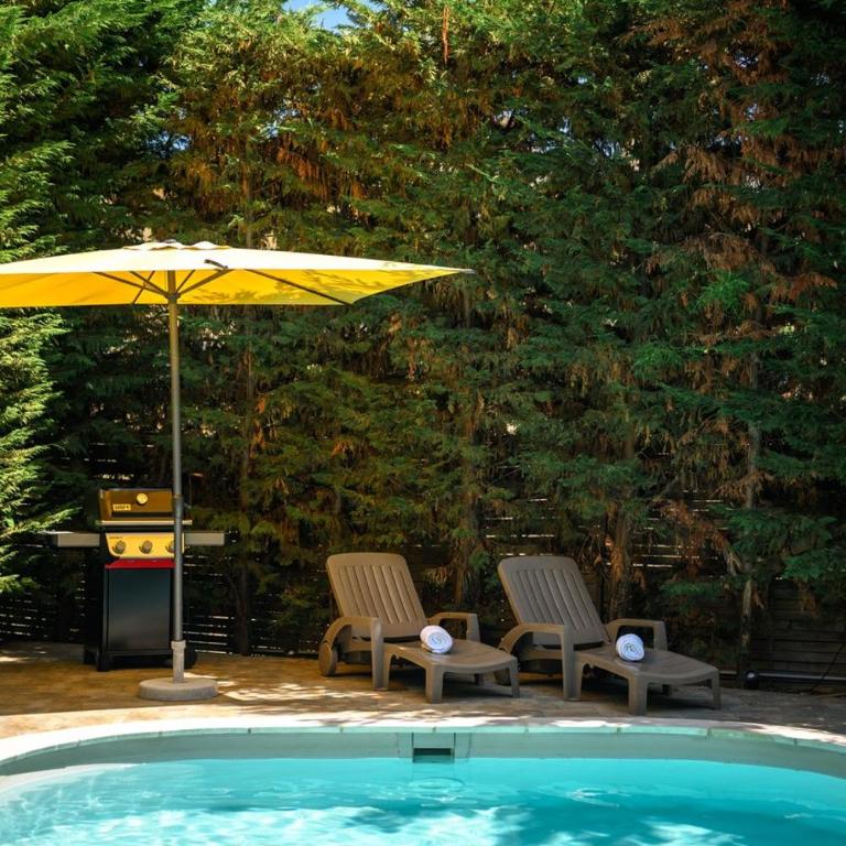VILLA RECKINA havre de paix avec piscine et jardin - Maison 4 Chambres - 70