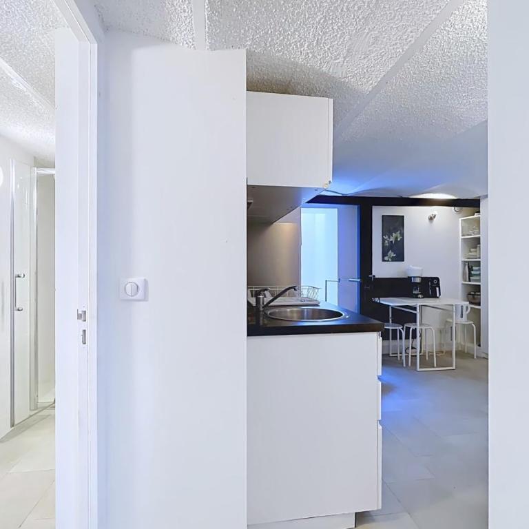 Charmant appartement proche Bois de Boulogne - Appartement - 8