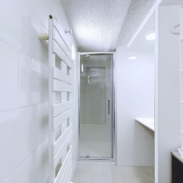 Charmant appartement proche Bois de Boulogne - Appartement - 12
