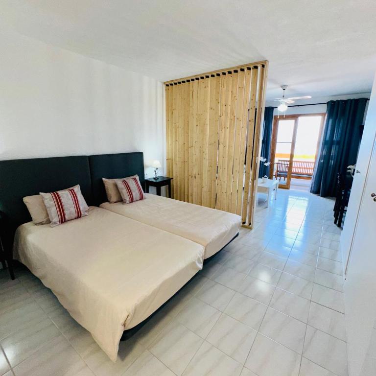 Quiet Studio, Incredible views, Climatized pool, FREE WIFI - Estudio - 15