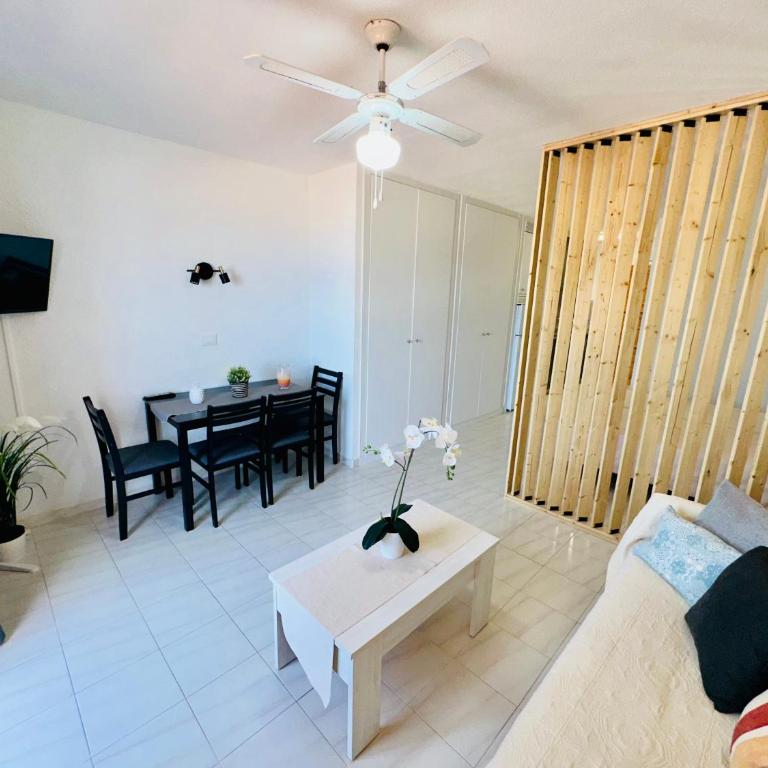 Quiet Studio, Incredible views, Climatized pool, FREE WIFI - Estudio - 23