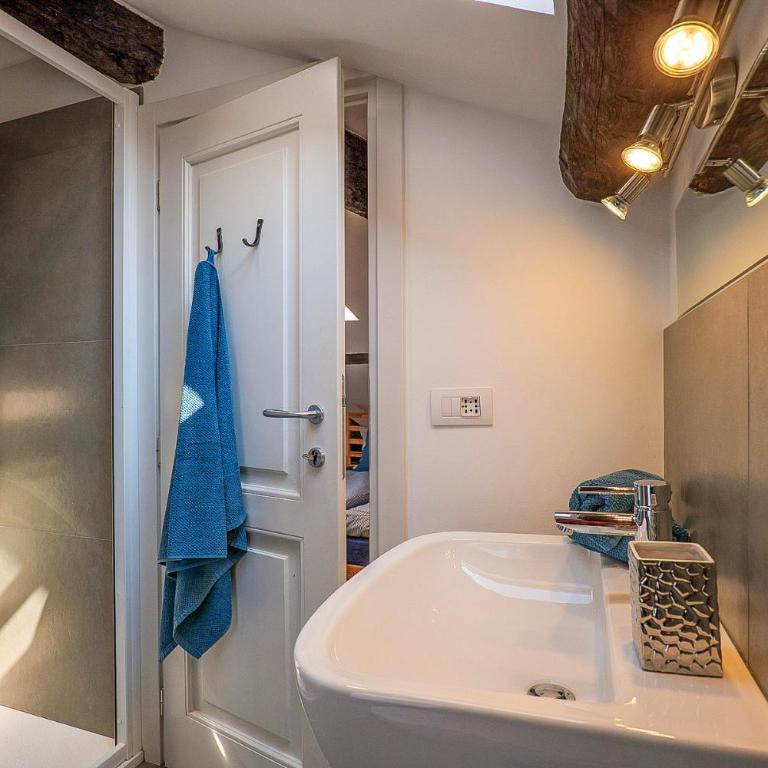 Appartamento Duplex Sofia - Apartment - auf 2 Etagen - 32