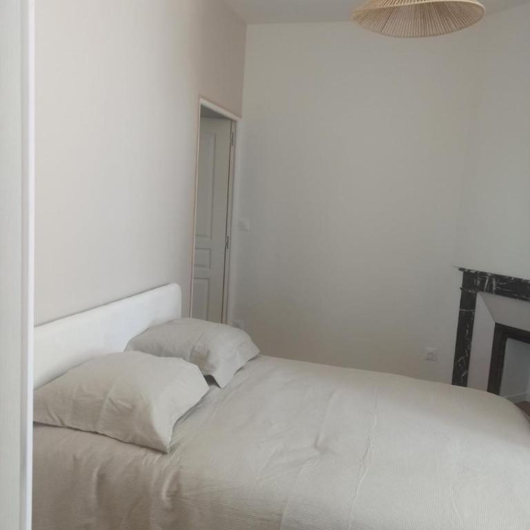 bedroom apartment close to the city center and EMB - Apartamento de 1 dormitorio - 10