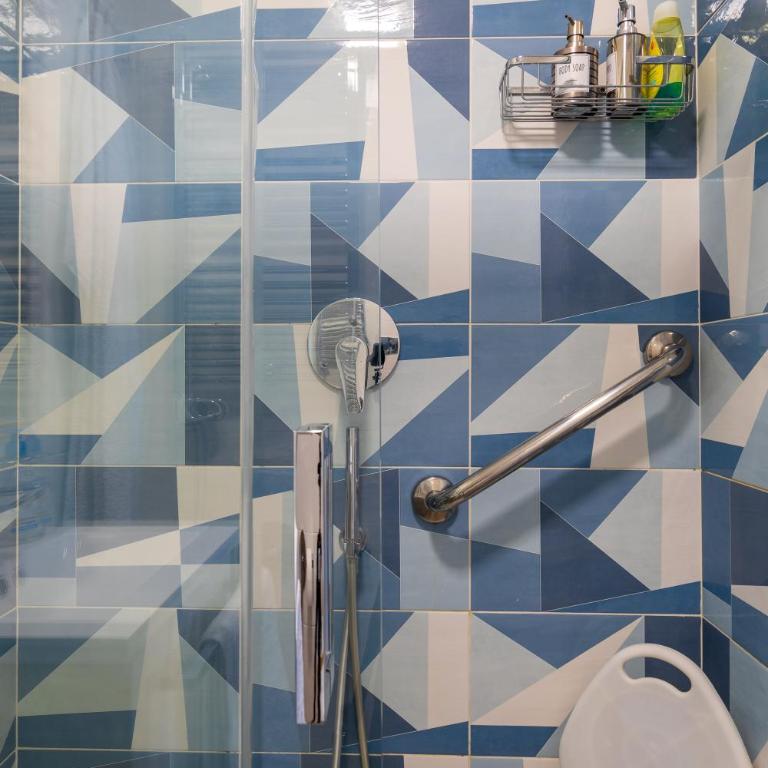 Casa DiMì - 2 BR, 2 en-suite bath, 2 min M5, Smart lock - Appartamento con 2 Camere da Letto - 36