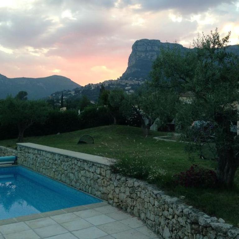 Piscine privée avec vue - Villa 3 Chambres - 2