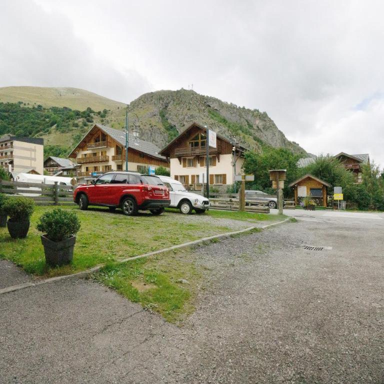 Studio cabine - Les ecrins 2 - Apartment with Shower - 10