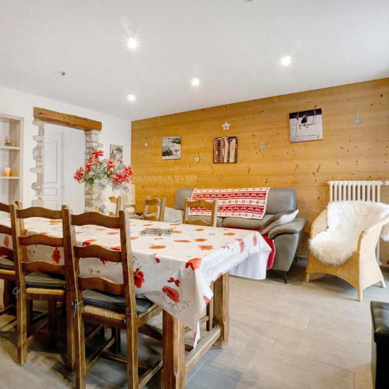 Appartement - Les ecrins 3 - Two-Bedroom Apartment with Mountain View - 21