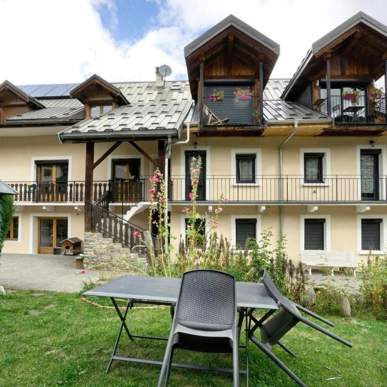 Appartement - Les ecrins 3 - Two-Bedroom Apartment with Mountain View - 26