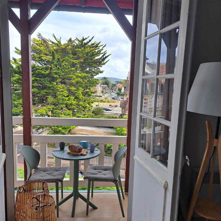 Cabourg à 50 m de la plage et centre ville - Appartement 1 Chambre - 1