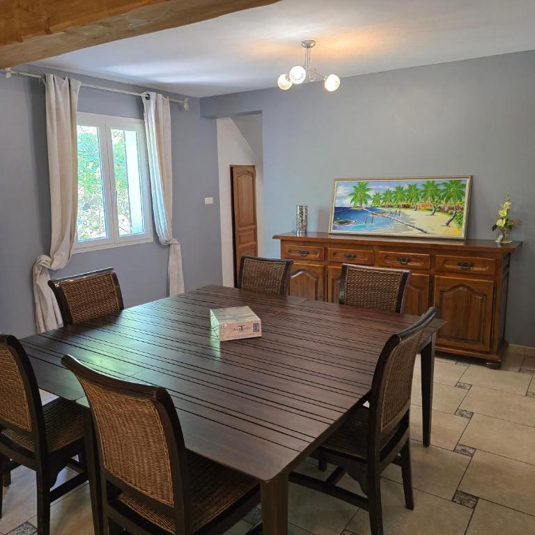 1832 La Rabassière - Gîte - Maison 4 Chambres - 6